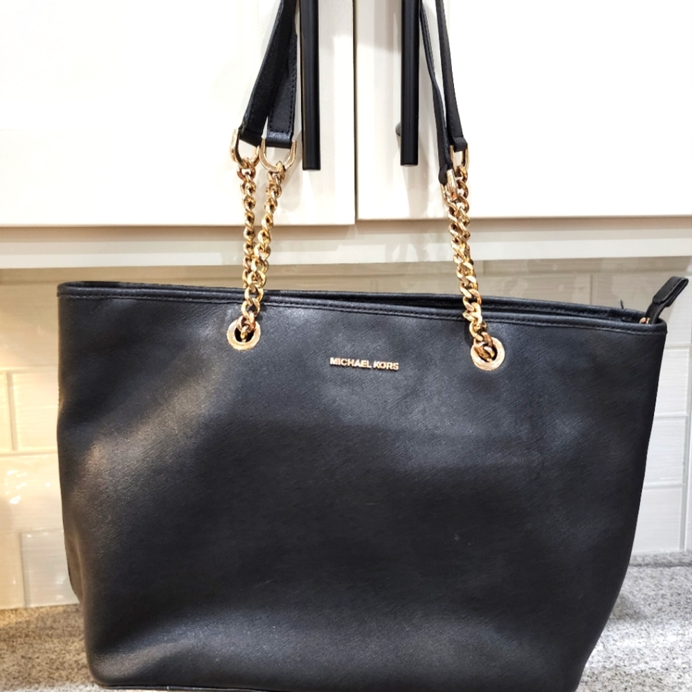 MichaelKors Black Large Leather Shoulder Bag*Gorgeous***